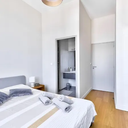 Duplex Spacieux Au Coeur De